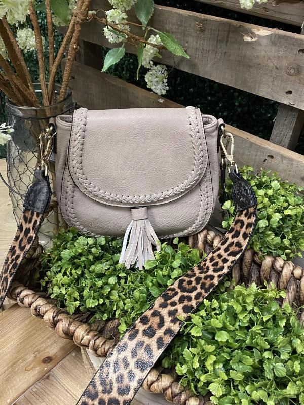 Women's Large All Seasons Pu Leather Vintage Style Saddle Bag