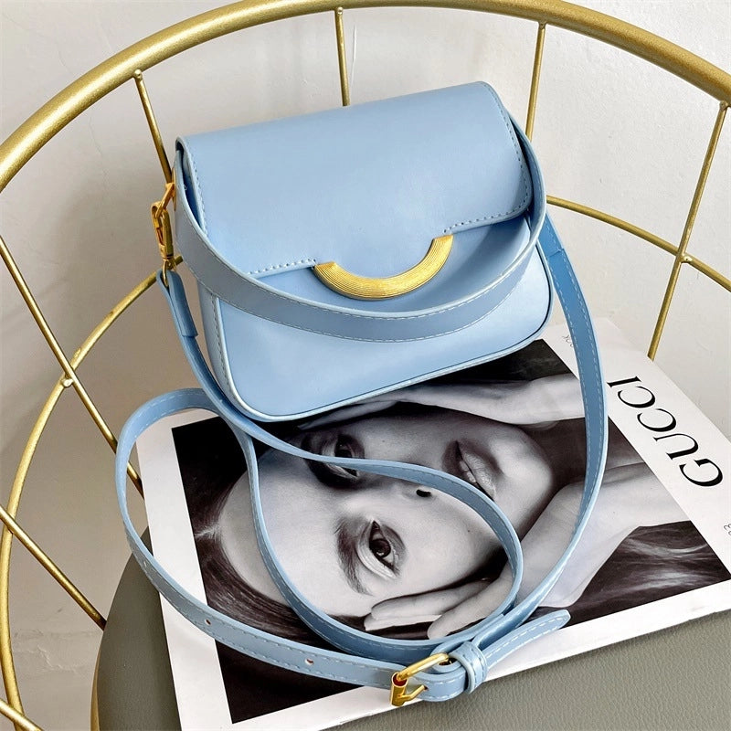 Women's Small Pu Leather Solid Color Basic Magnetic Buckle Handbag