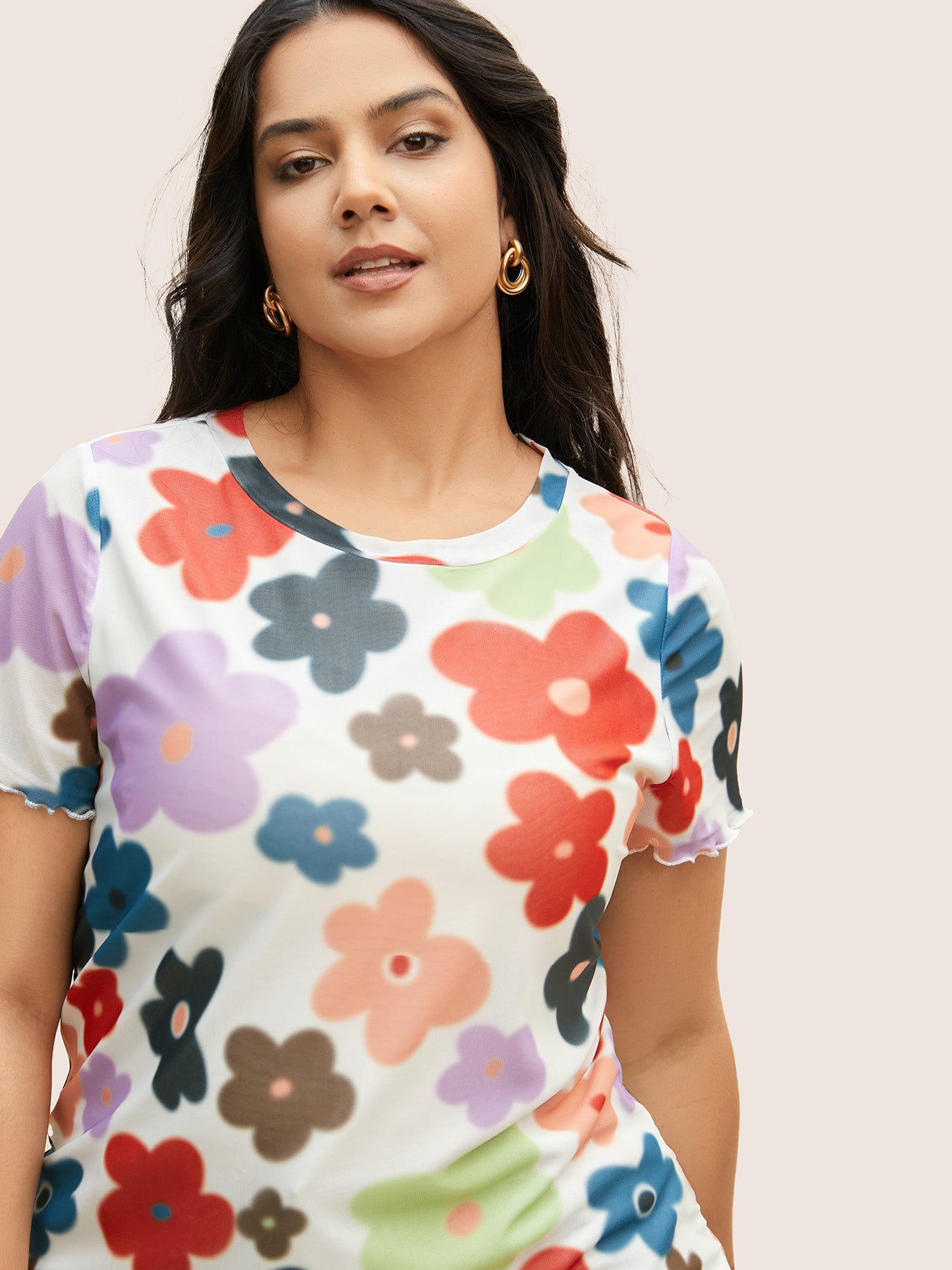 Round Neck Colored Floral Mesh T-shirt