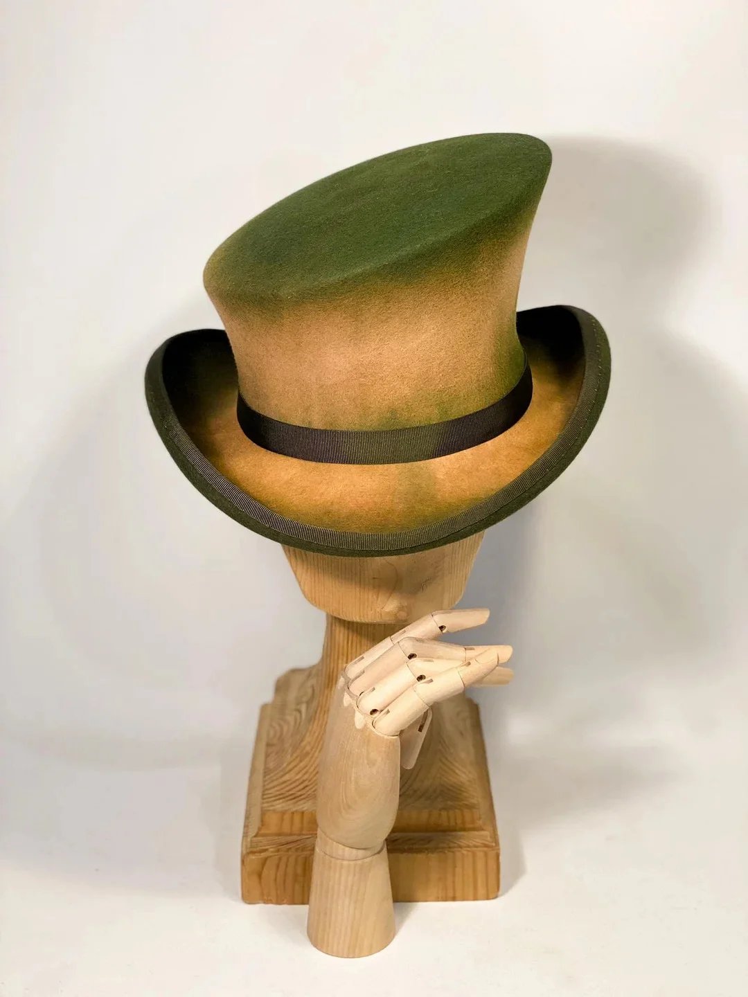 49% OFF - Asymmetric top hat