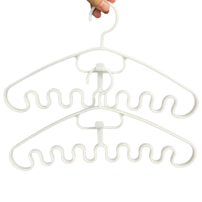 Wave Pattern Stackable Hanger