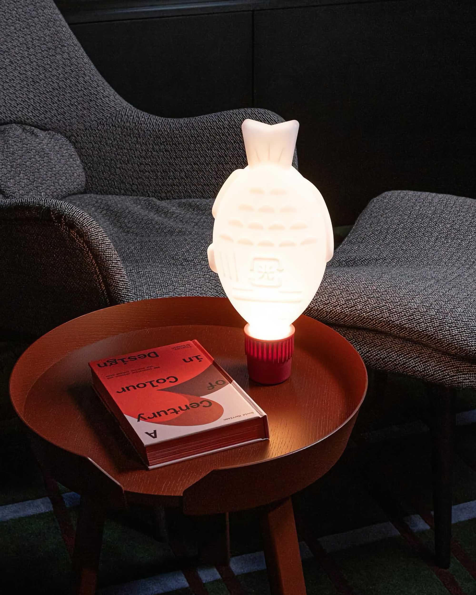 Heliograf Light Soy portable table lamp