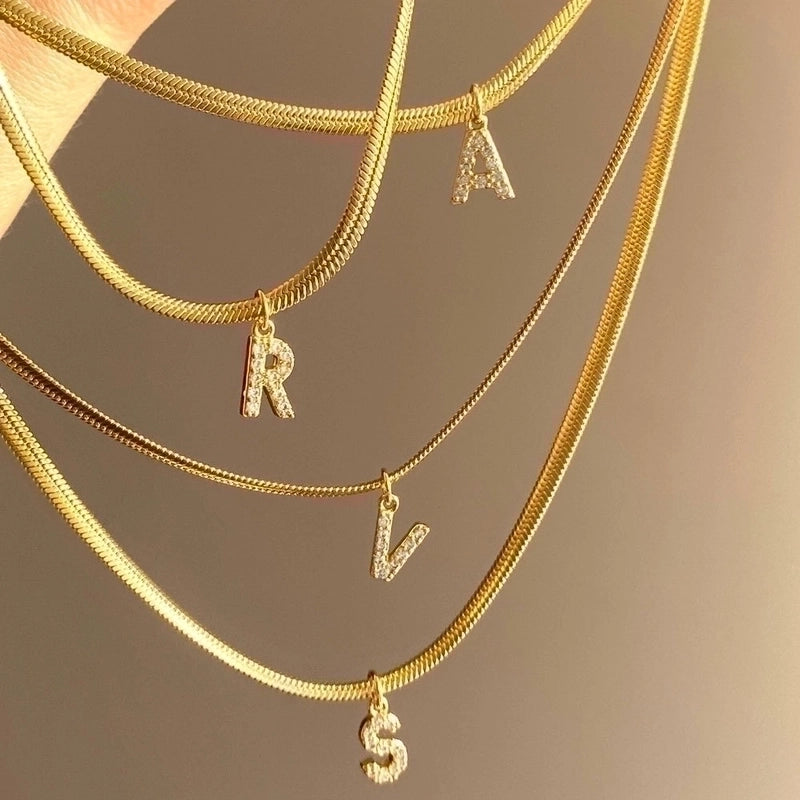 Minimalist Classic Style Letter Copper Inlay Zircon Pendant Necklace