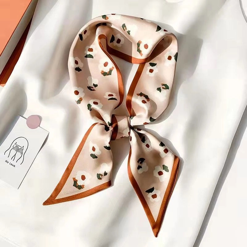 Women's Minimalist Color Block Polyester Printing Silk Scarf