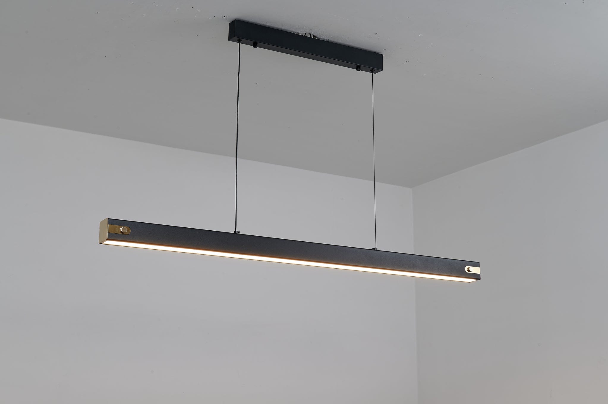 Hylander | Pendant Light