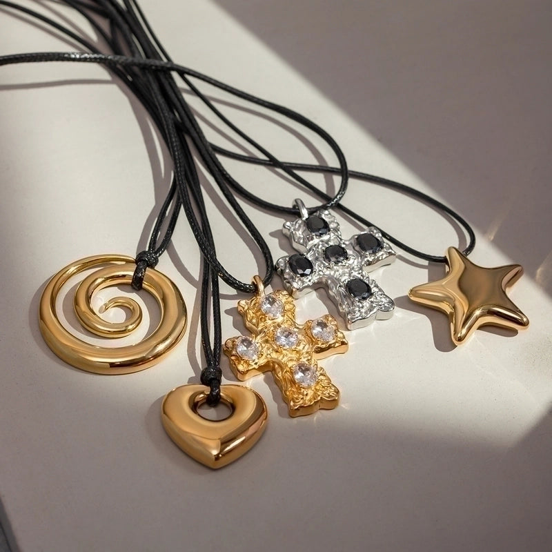 304 Stainless Steel 18K Gold Plated Minimalist Classic Style Plating Heart Shape Pendant Necklace