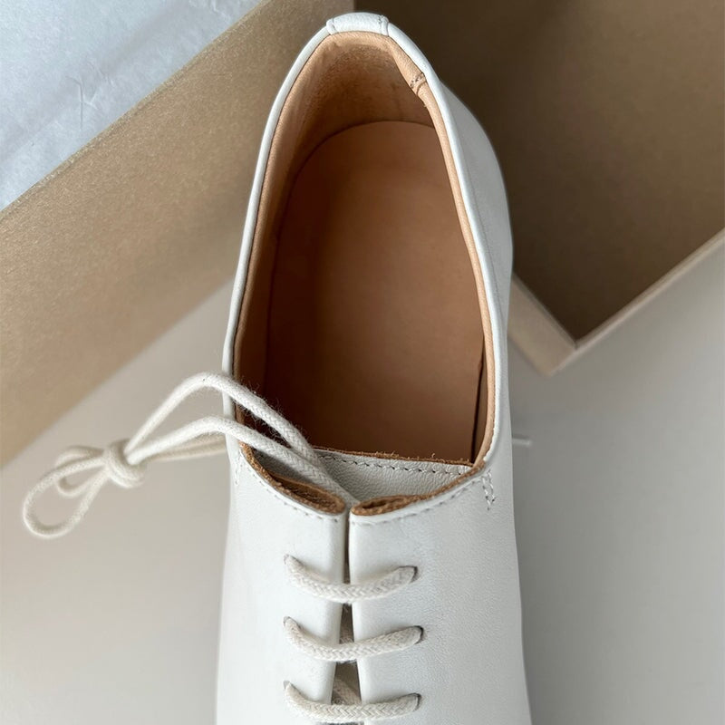 Slouchy Square-Toe Lace-Up Lambskin Derby Flats/Mid Heels Black/Beige