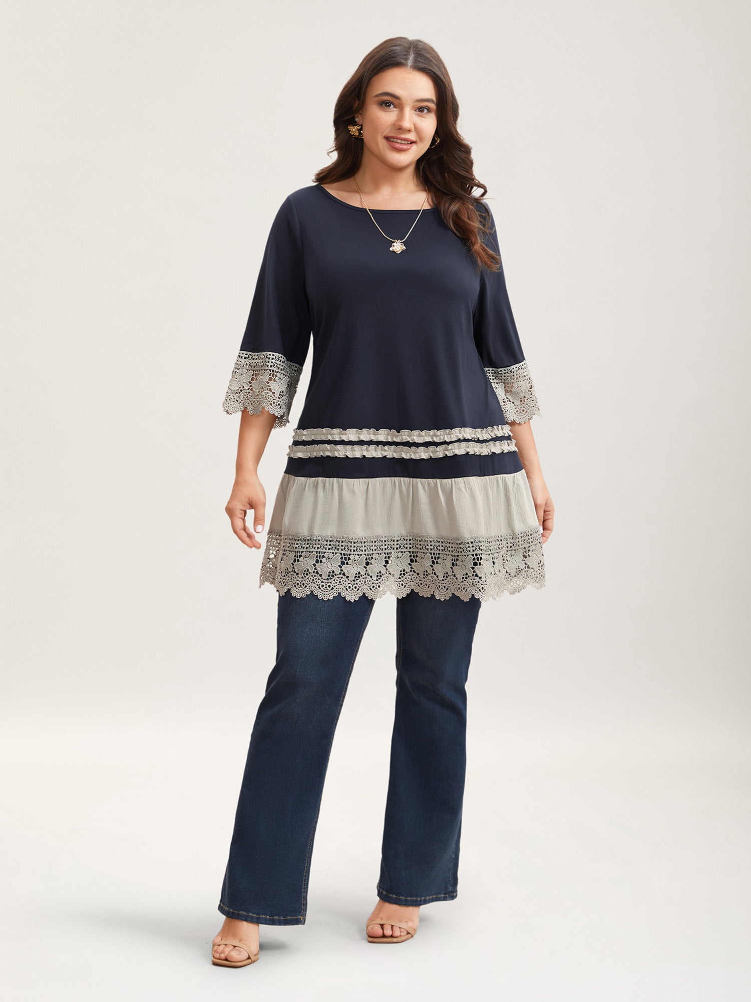 Lace Panel Color Contrast Tunic T-Shirt