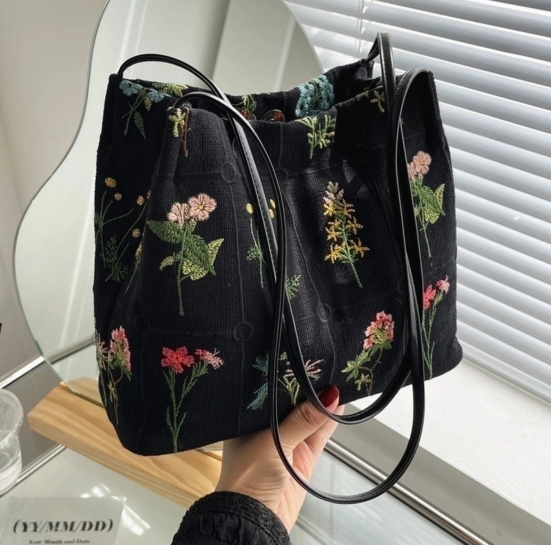 Women's Canvas Flower Vintage Style Bucket Magnetic Buckle Shoulder Bag