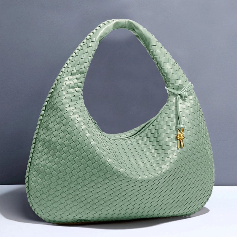 Woven Women's Bag New Fashion Large Capacity Handbag Korean Commuter Leisure Manufacturers Fashion Shoulder Bag