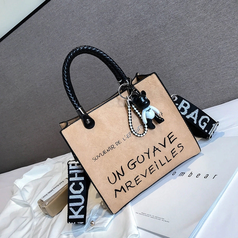 Women's All Seasons Pu Leather Letter Streetwear Square Zipper Handbag