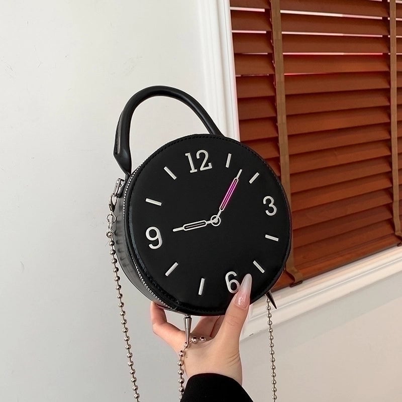 Women's Small Pu Leather Solid Color Streetwear Zipper Circle Bag