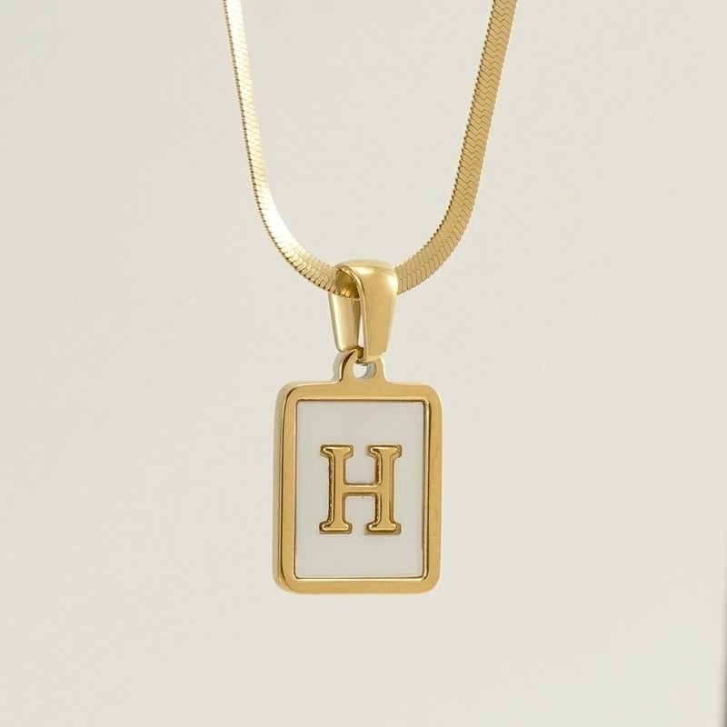 Stainless Steel 18K Gold Plated Casual  Plating Inlay Letter Shell Pendant Necklace