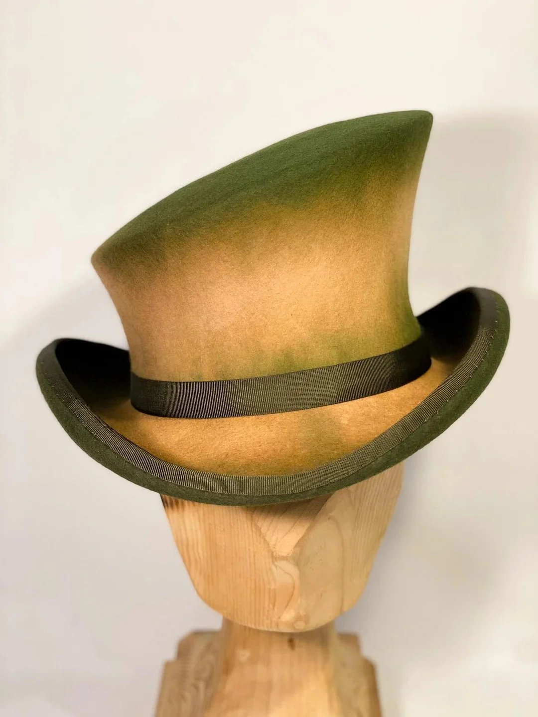 49% OFF - Asymmetric top hat
