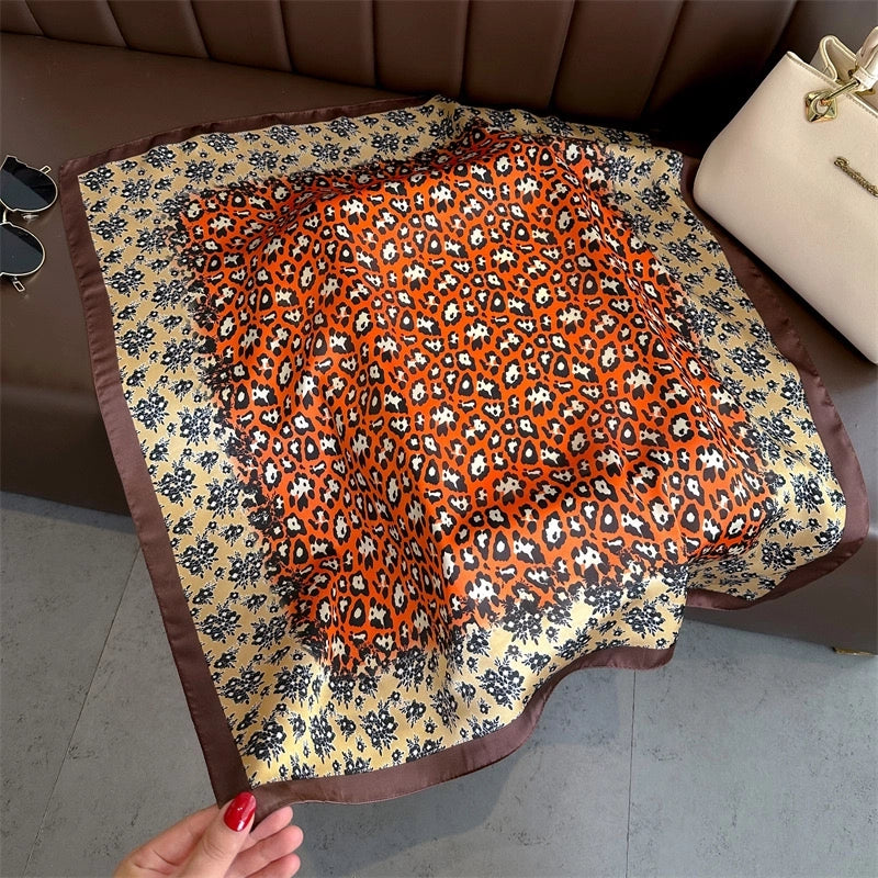Women's Casual Vacation Chains Print Satin Printing And Dyeing Printing Dyeing Silk Scarf Kerchief Bandanas