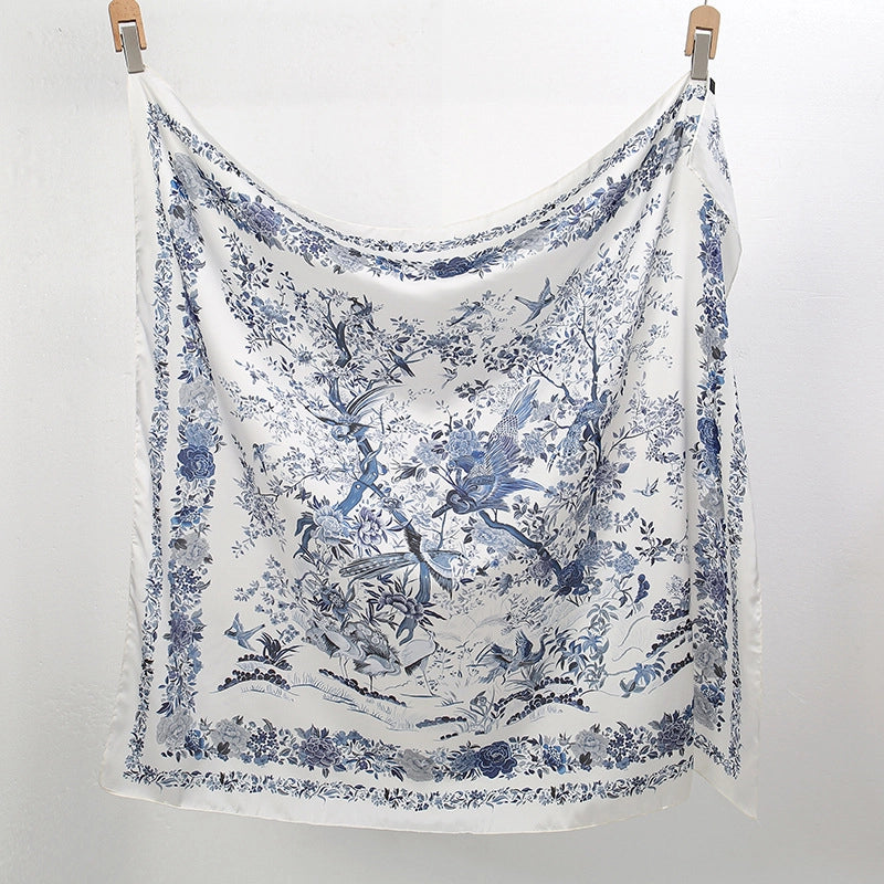 Women's Minimalist Classic Style Flower Cloud Brocade Printing Silk Scarf