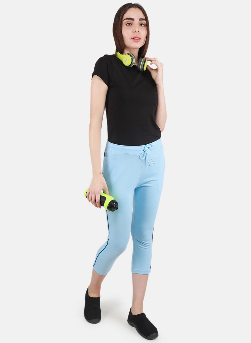 Women Sky Blue Solid Capri