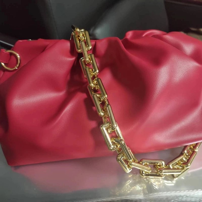 Women's Medium Pu Leather Solid Color Streetwear Cloud Shape Lock Clasp Underarm Bag