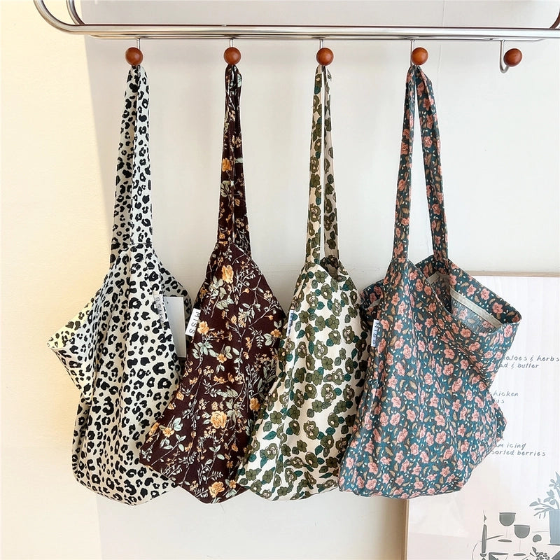 Women's Medium Polyester Flower Leopard Sexy Pillow Shape Open Underarm Bag