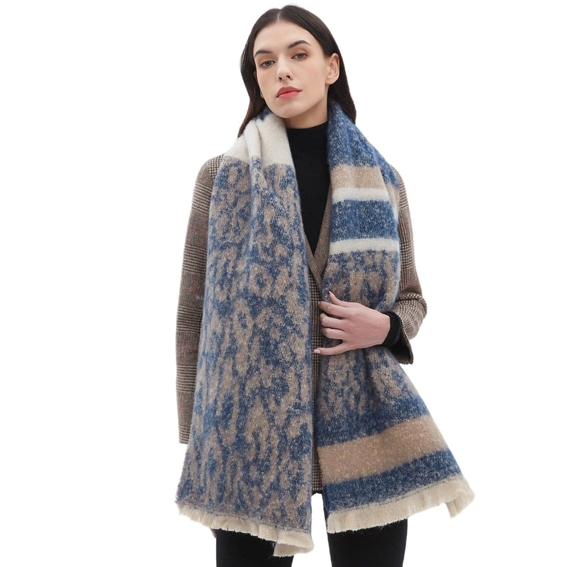 Unisex Casual Minimalist Leopard Polyester Scarf