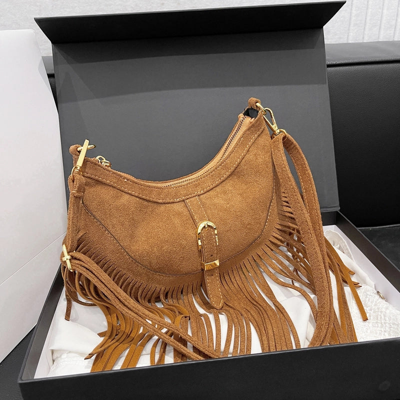 Women's Medium Pu Leather Solid Color Vacation Classic Style Tassel Dumpling Shape Zipper Crossbody Bag