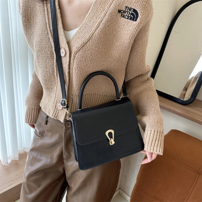 Women's Pu Leather Solid Color Elegant Square Lock Clasp Handbag