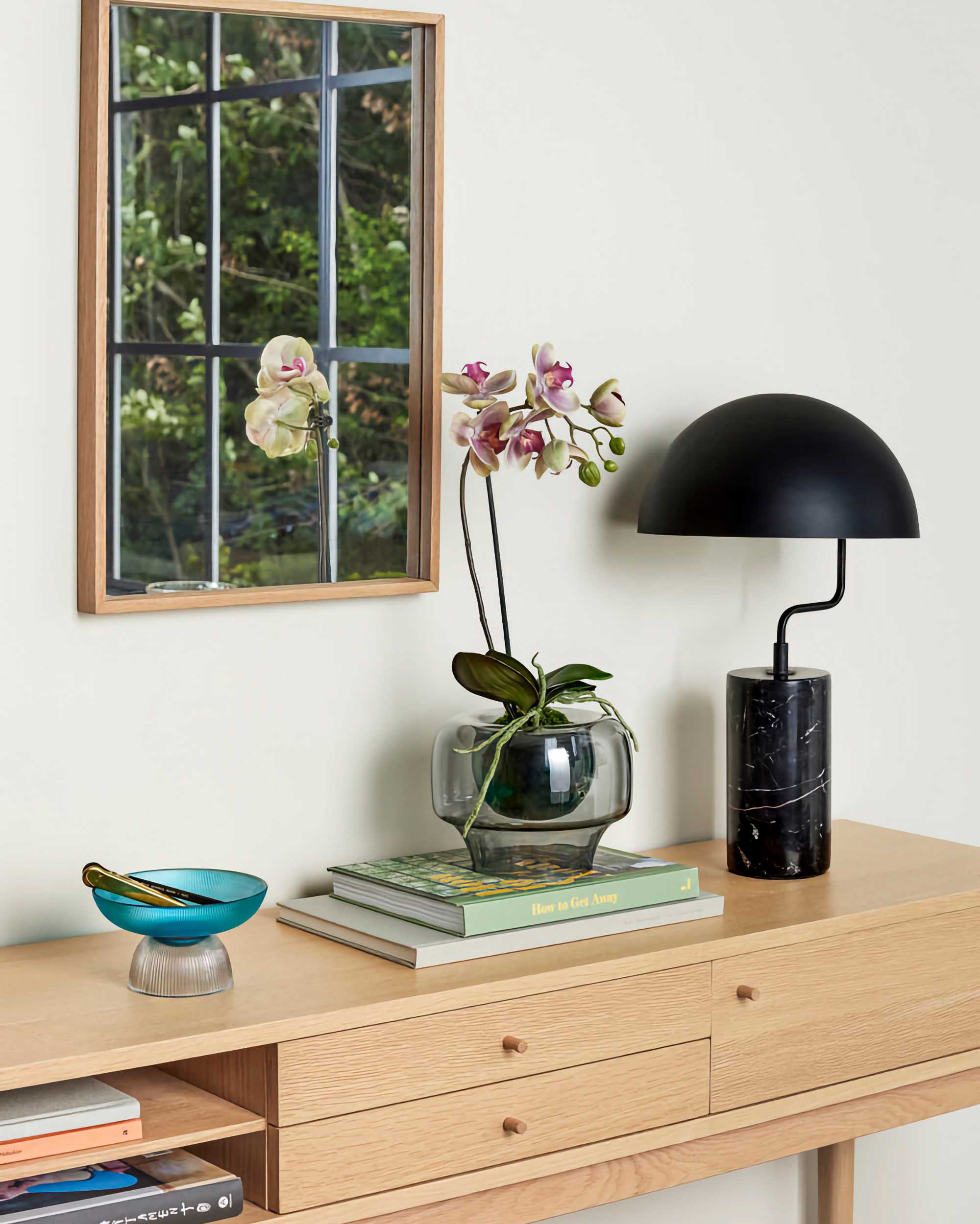 refurbished | Hu?bsch Poise table lamp black