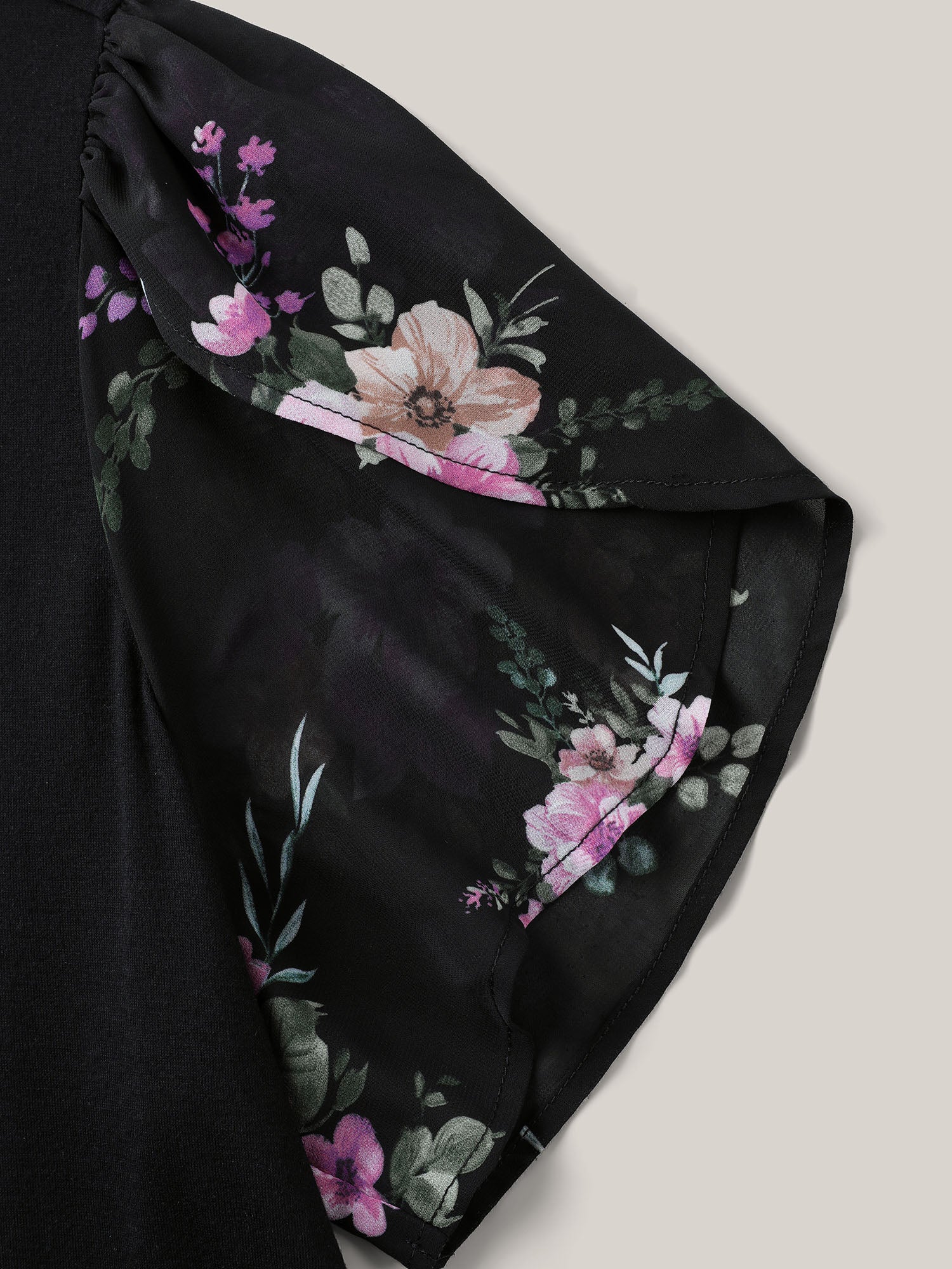 Floral Print Petal Sleeve Tiered Top