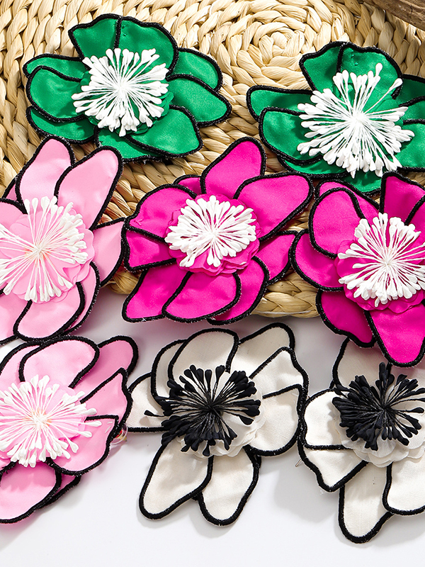 Flower Shape Drop Earrings
