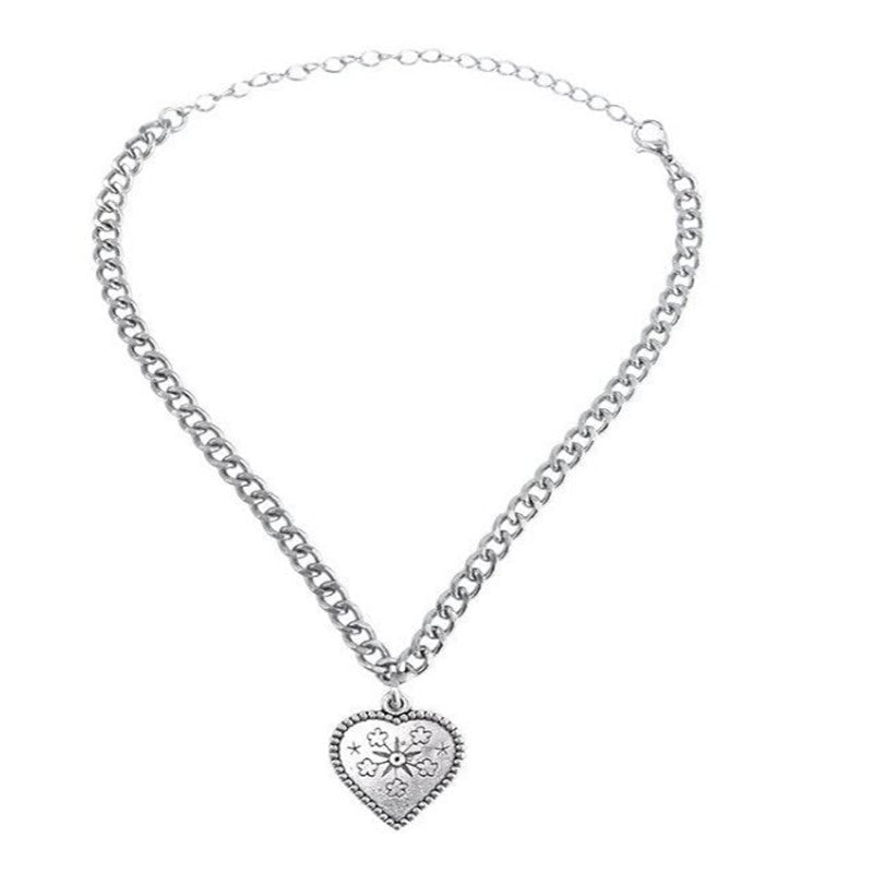Romantic Minimalist Letter Moon Butterfly Alloy Acrylic Artificial Pearls Artificial Diamond Gold Plated Silver Plated Plating Inlay Necklace