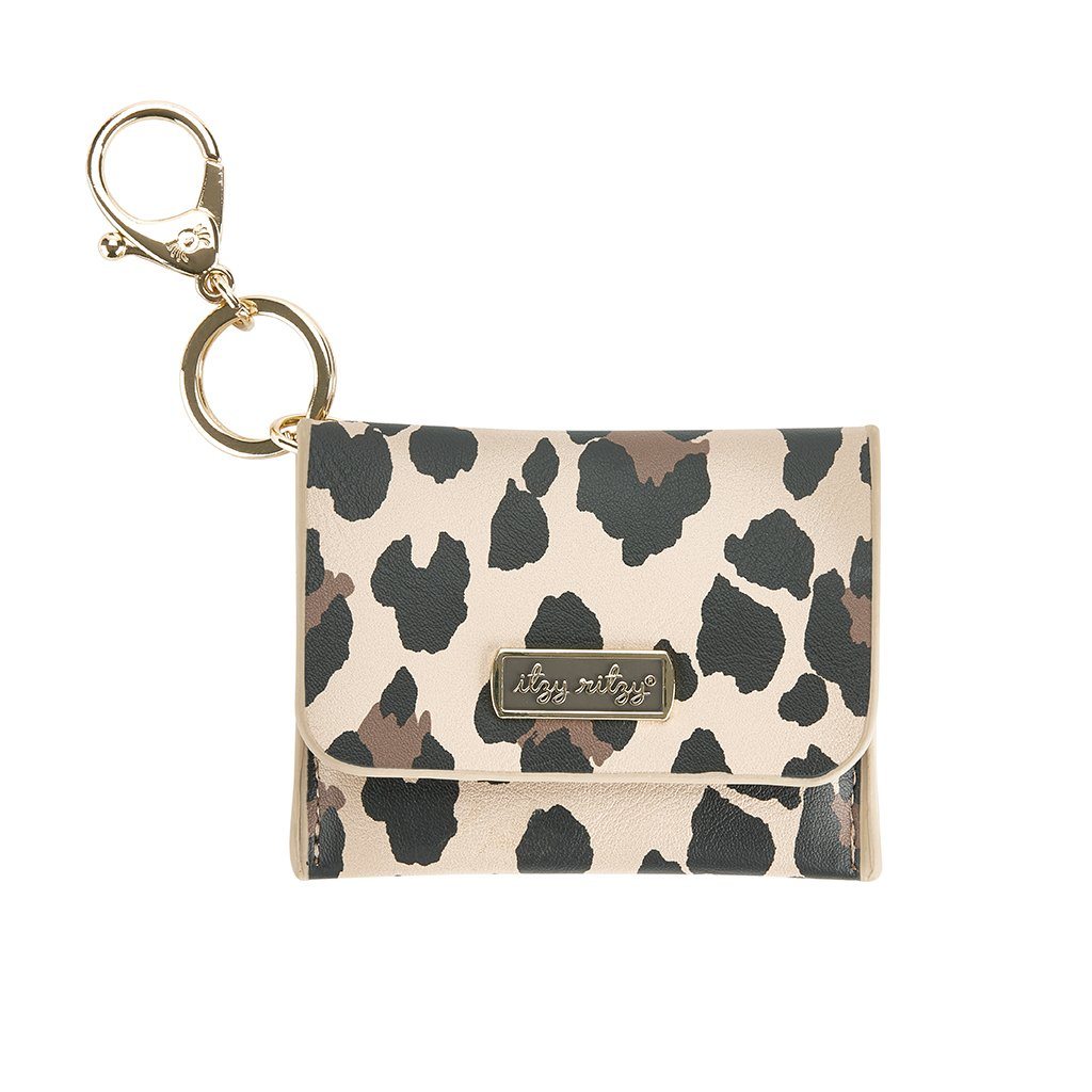 Itzy Mini Wallet? Card Holder and Key Chain Charm