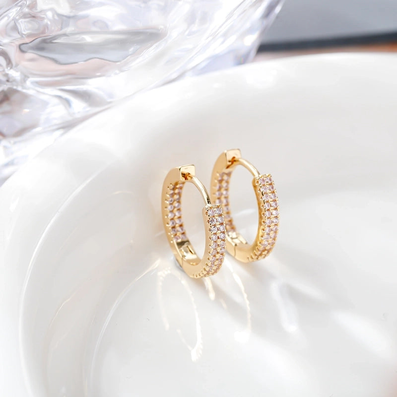 S925 Silver Needle  Europe And The United States High Sense Of Light Luxury Commuting Zircon Ear Buckle Female Full Of Drill  Wind Jewelry