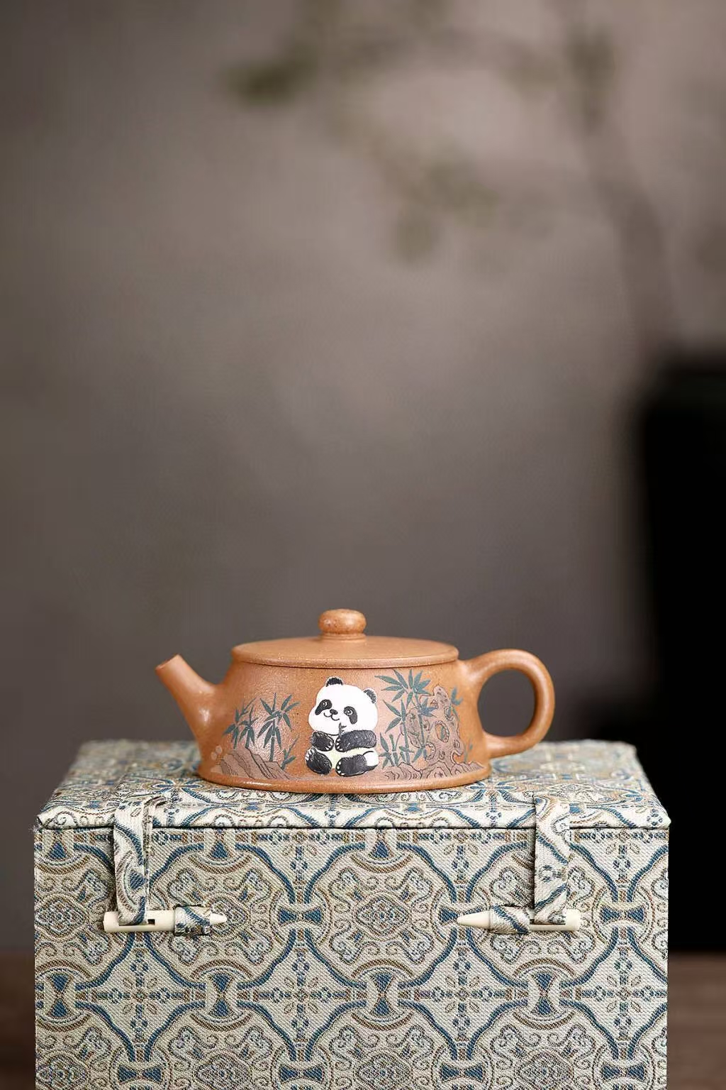 Yixing purple clay teapot from China