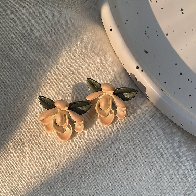 Fashion Flower Stud Earrings