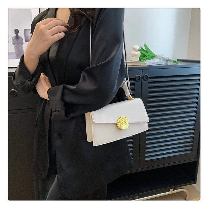 Women's Medium Pu Leather Solid Color Streetwear Square Magnetic Buckle Crossbody Bag