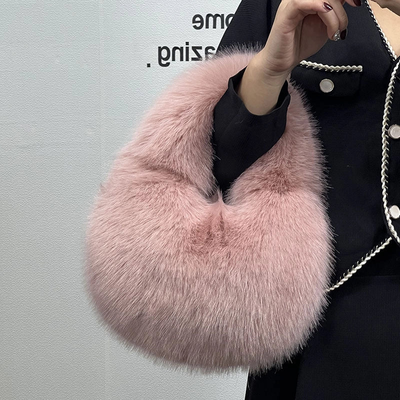 Women's Leather Solid Color Streetwear Semicircle Magnetic Buckle Clutch Bag