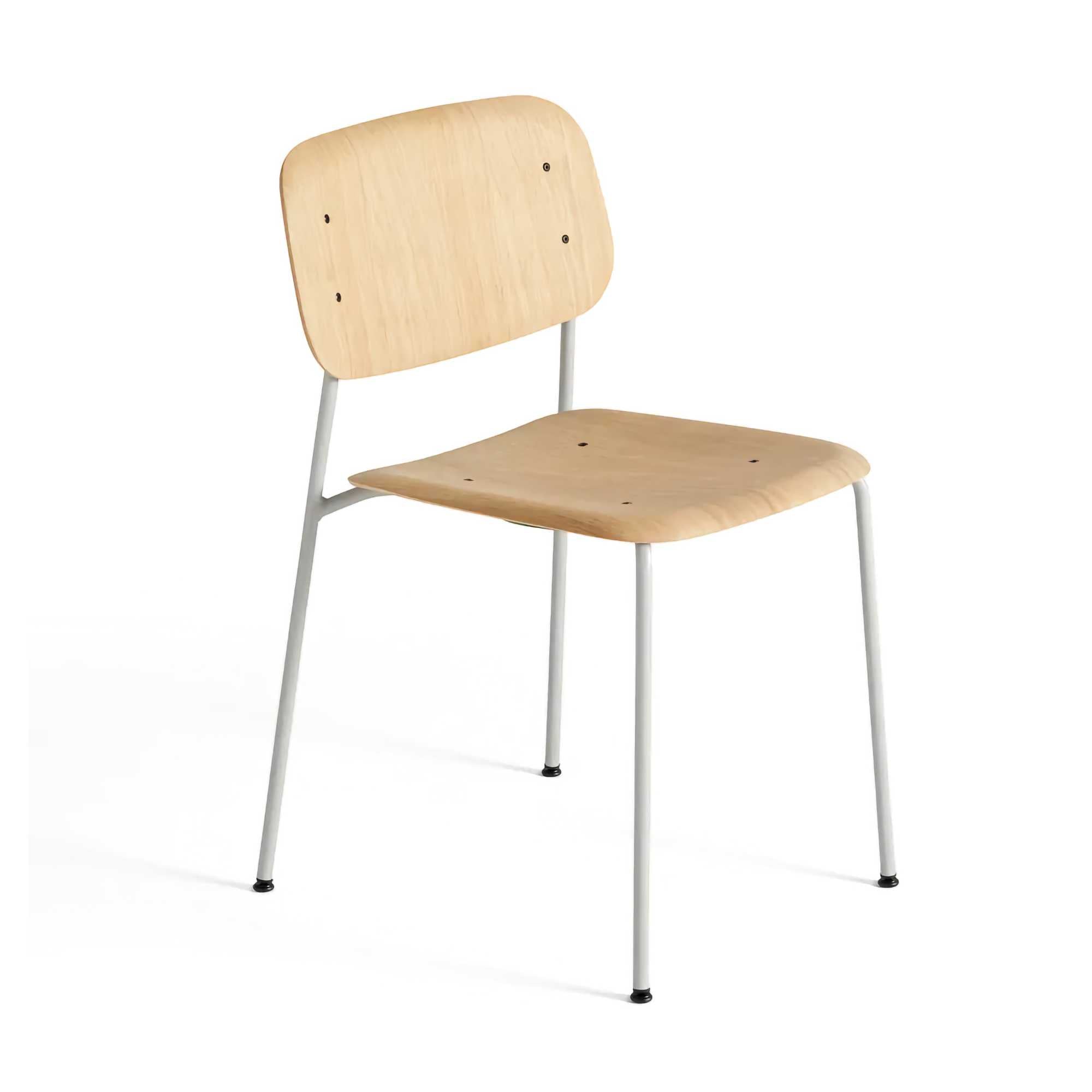 Soft Edge 40 Chair. Lacquered Oak/Soft Grey
