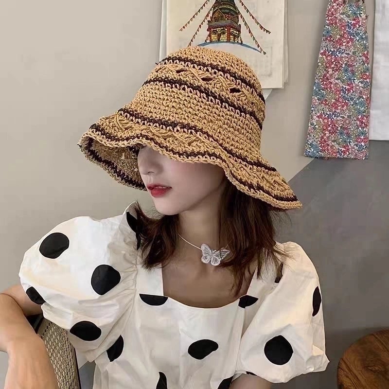 Women's Minimalist Classic Style Solid Color Flat Eaves Straw Hat