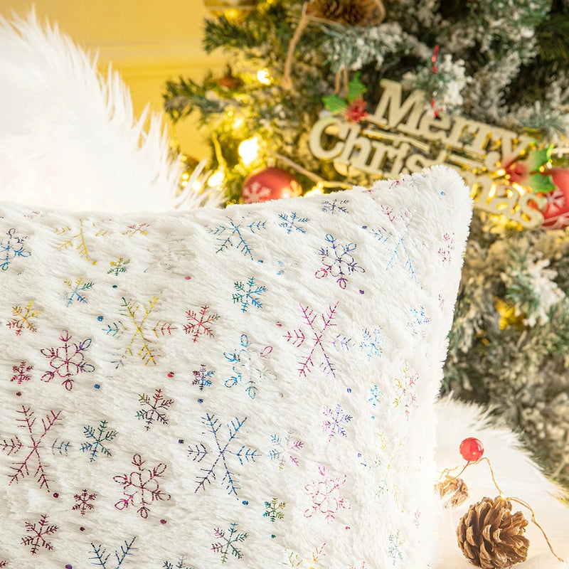 Christmas Minimalist Classic Style Snowflake Plush Pillow Cases Couch & Sofa Decor