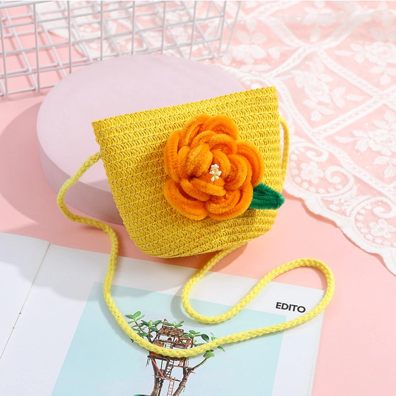 Women's Small Straw Solid Color Flower Vacation Beach Weave Round Zipper Straw Bag