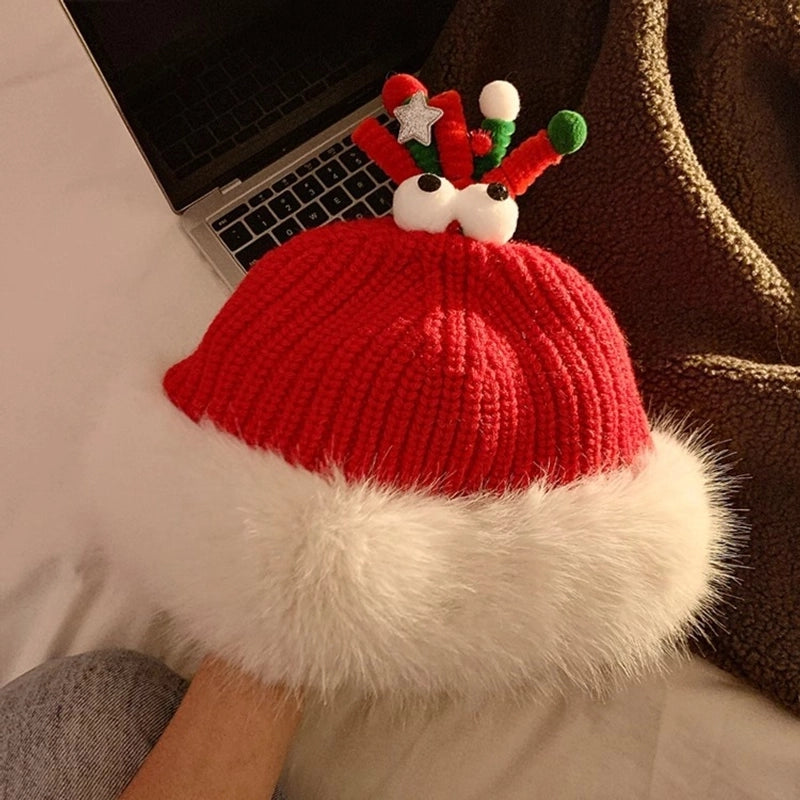 Women's Minimalist Elk Jingling Bell Snowflake Elk Wool Cap