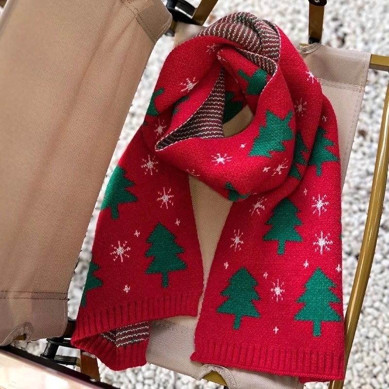 Women's Christmas Sweet Christmas Tree Santa Claus Elk Acrylic Scarf