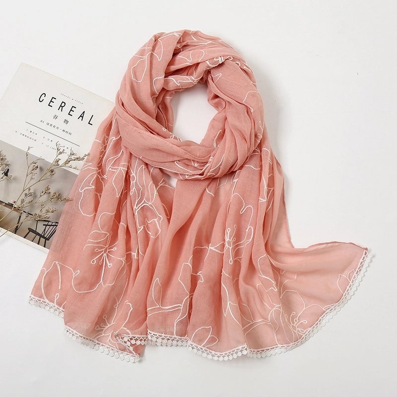 Women's Sweet Pastoral Flower Polyester Silk Scarf
