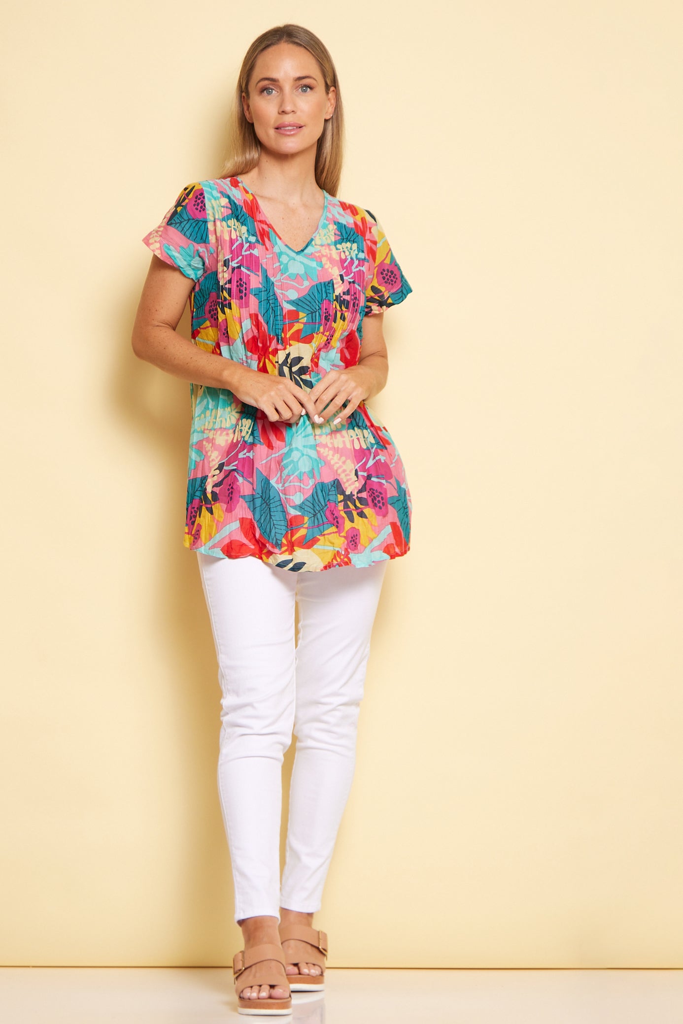 Kayla Cotton Short Sleeve Top - Cutout Florals
