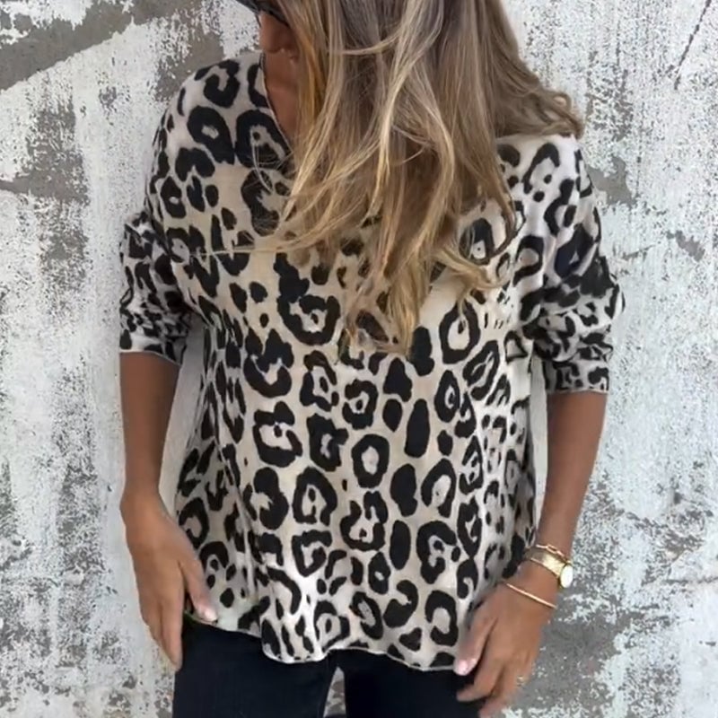 Women's Leopard Print Crew Neck Stretch Top