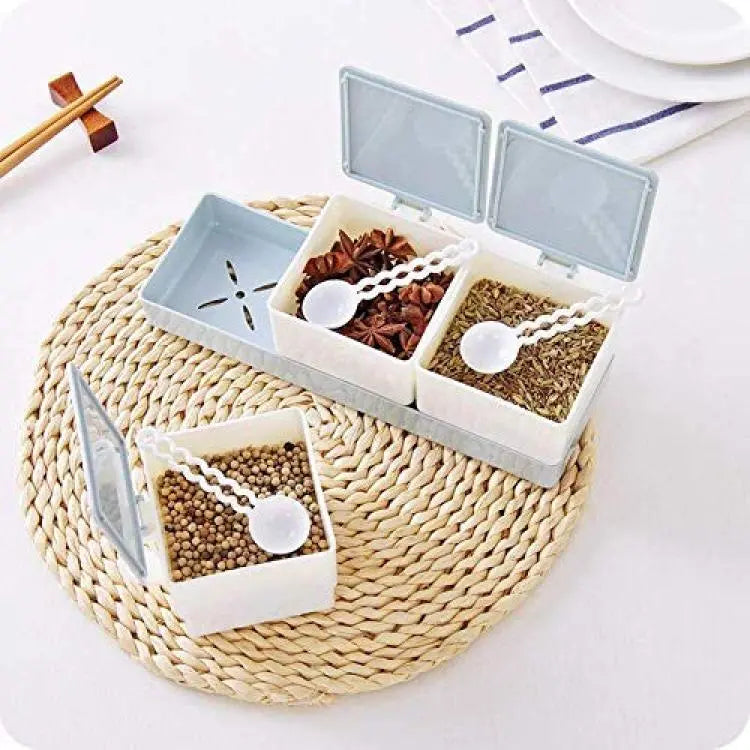 3 Grid Spices Storage Box With Spoon. Seasoning Jar Set Storage Container Kitchen Organizer