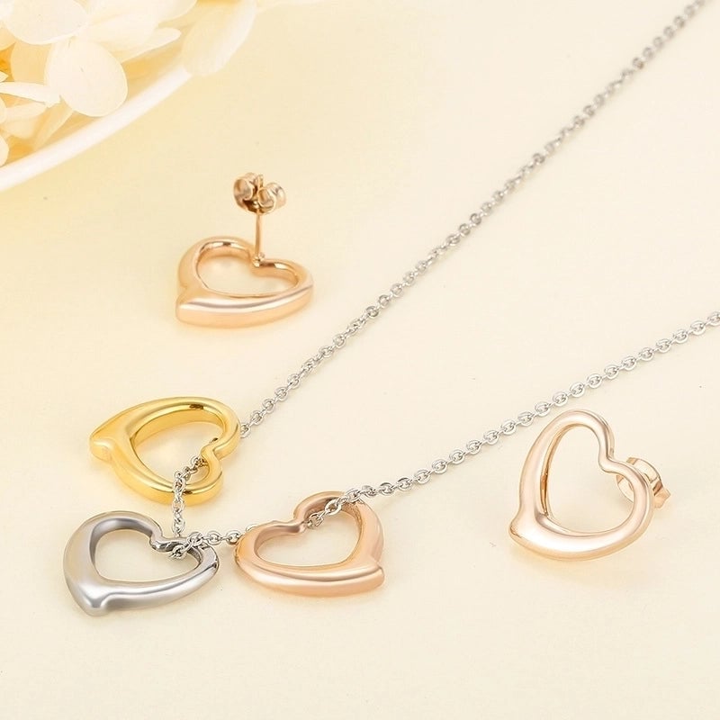 Titanium Steel 18K Gold Plated Fashion Heart