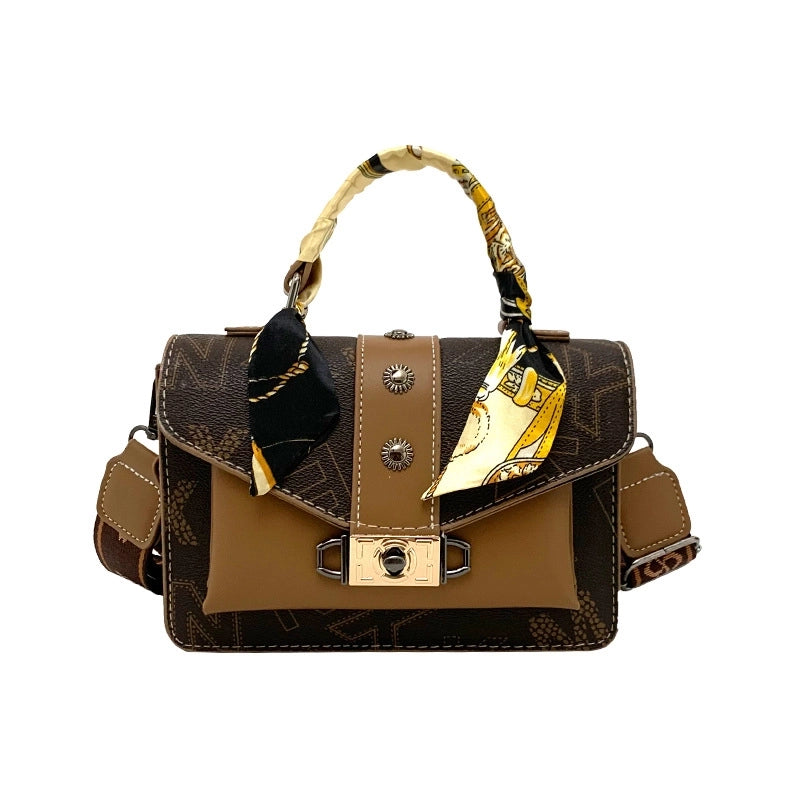 Women's Small All Seasons Pu Leather Solid Color Streetwear Square Flip Cover Handbag