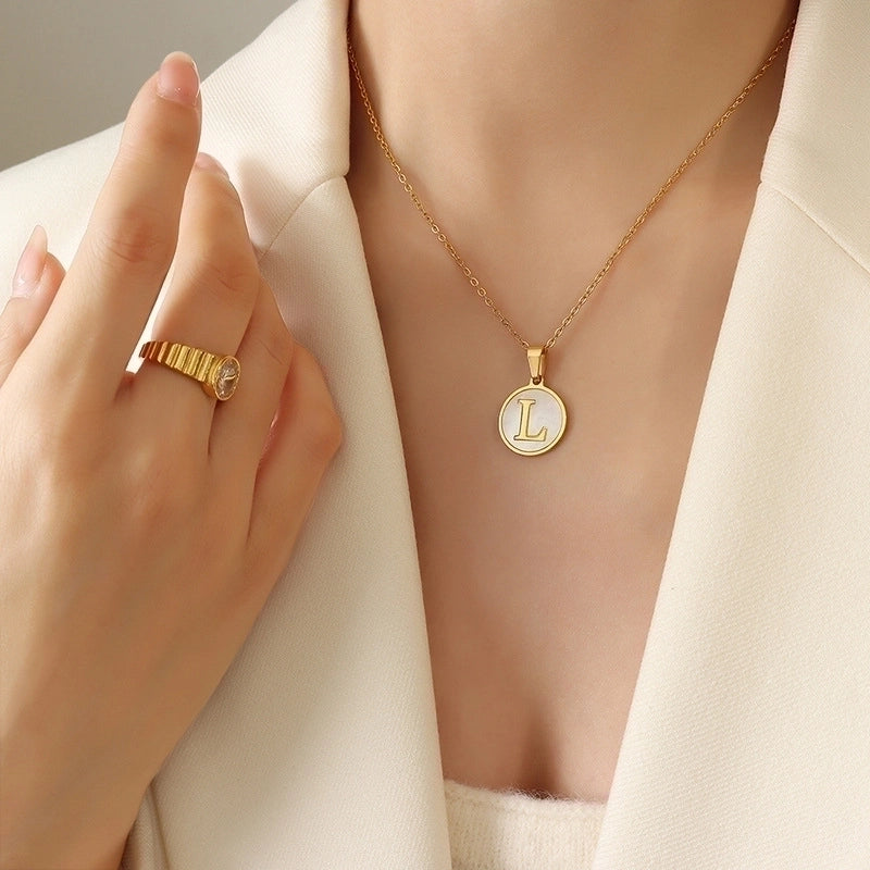 Fashion Letter 304 Stainless Steel Shell 18K Gold Plated Plating Pendant Necklace
