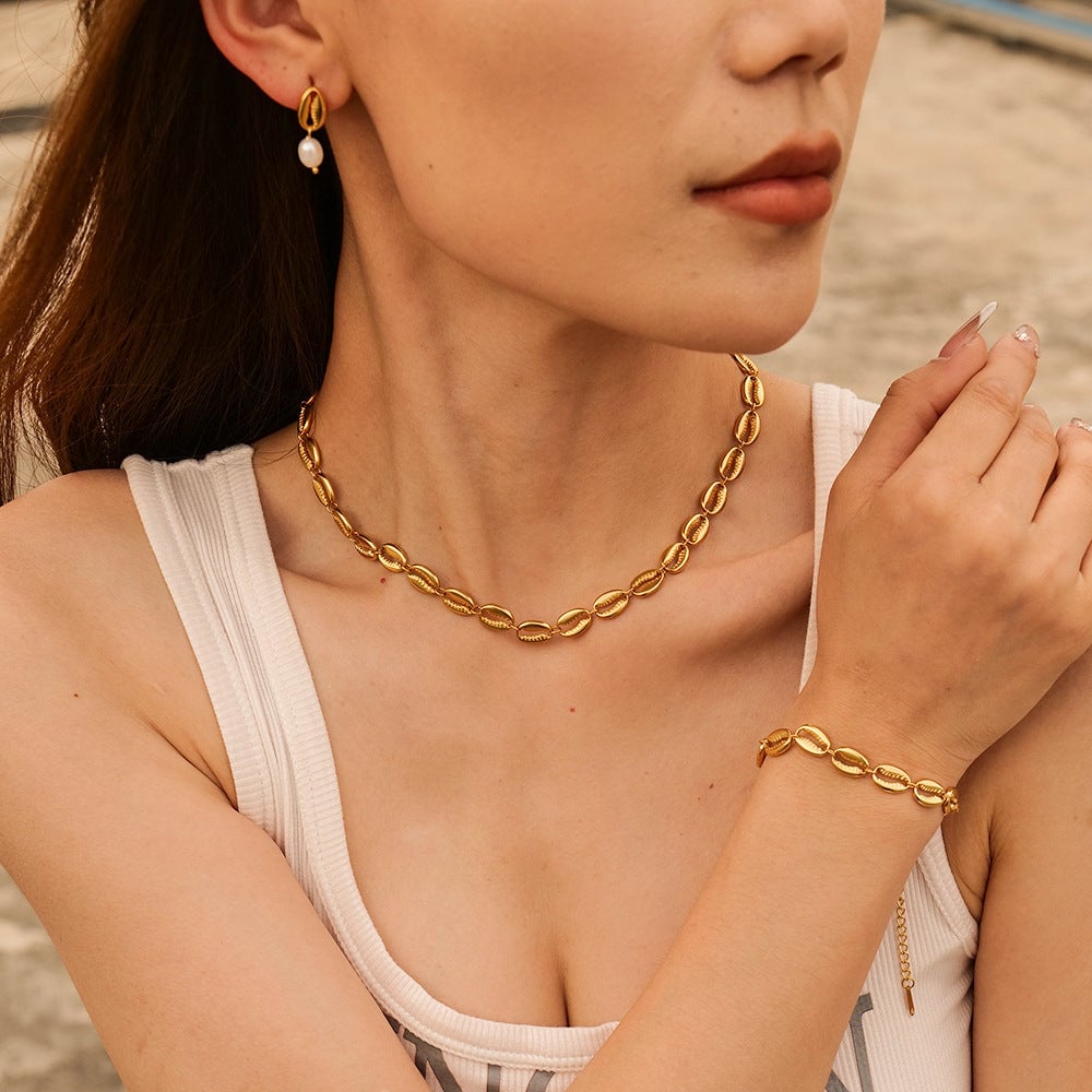 IG Style Shell Stainless Steel 18K Gold Plated Necklaces